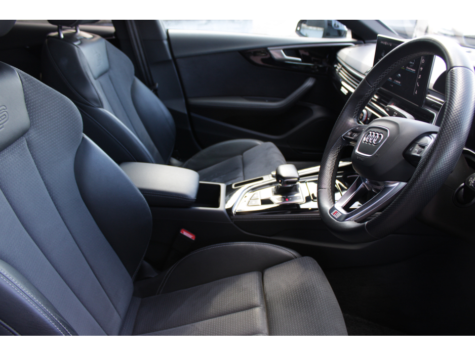 2023 Audi A5 - image 11