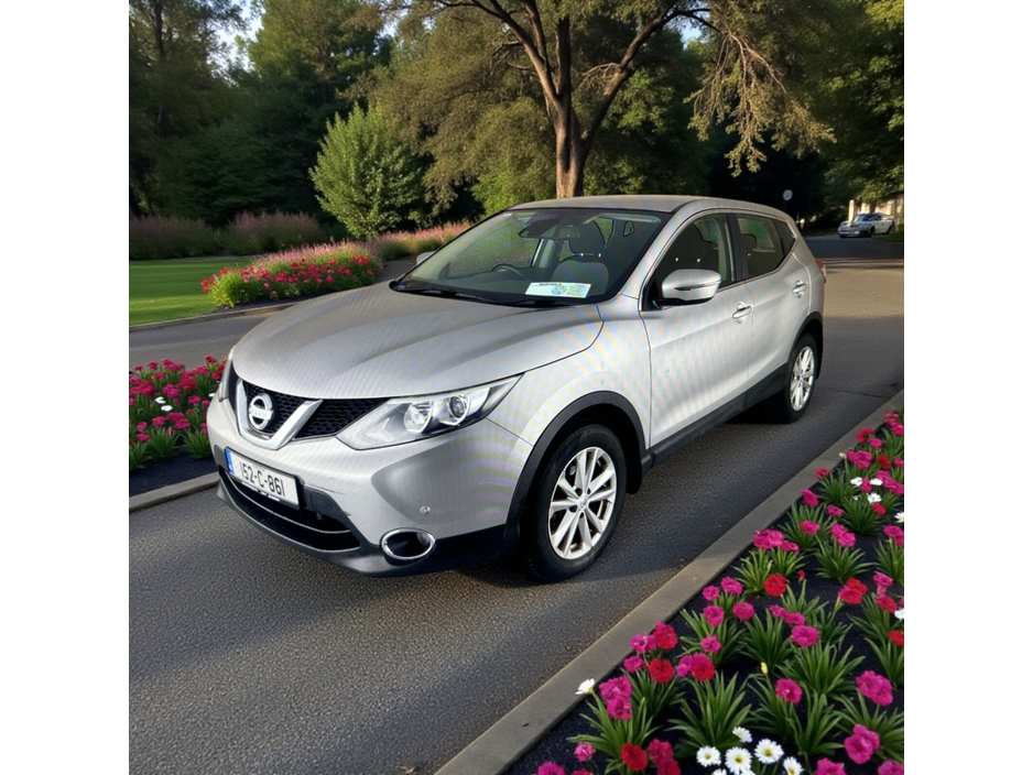 2015 Nissan Qashqai 1.5 DSL SV €7,888