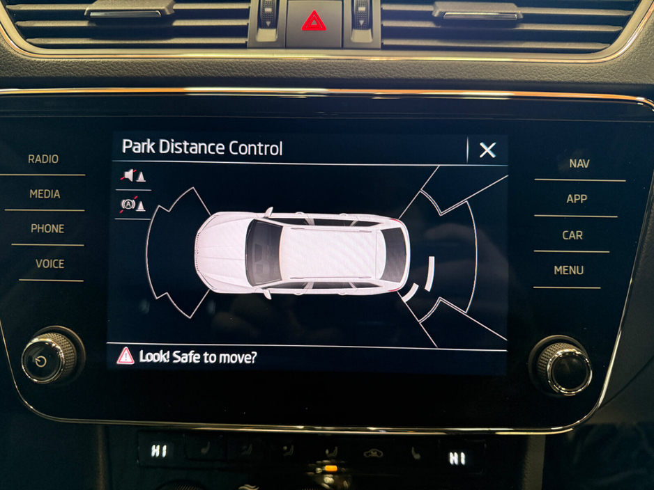 2022 Skoda Superb SUPERB C AMB 1.4TSI 218HP iV DSG €25,900