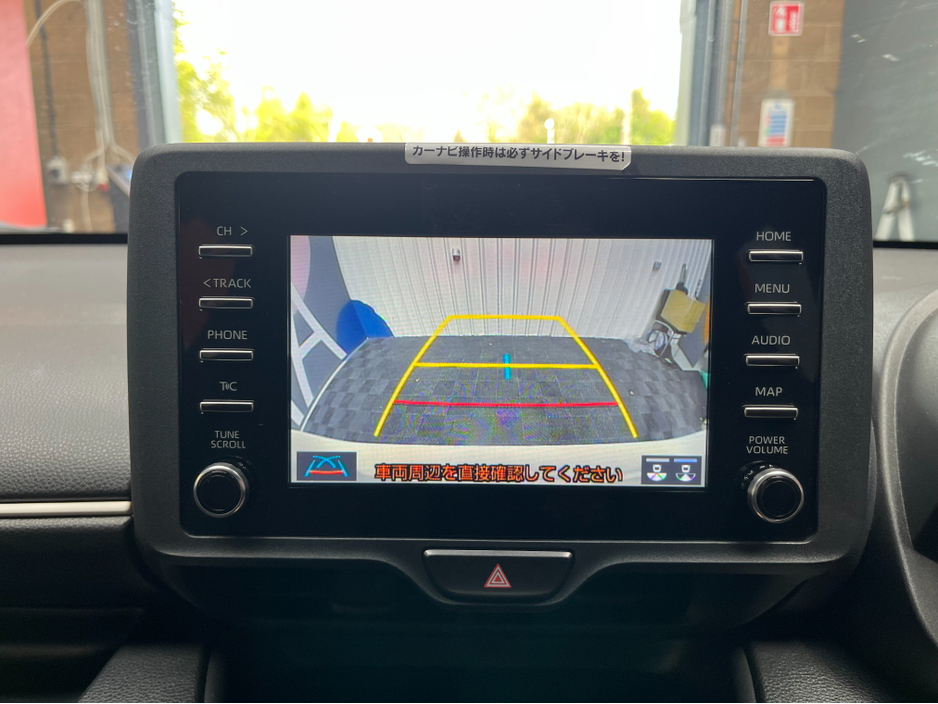 2021 Toyota Yaris - image 15