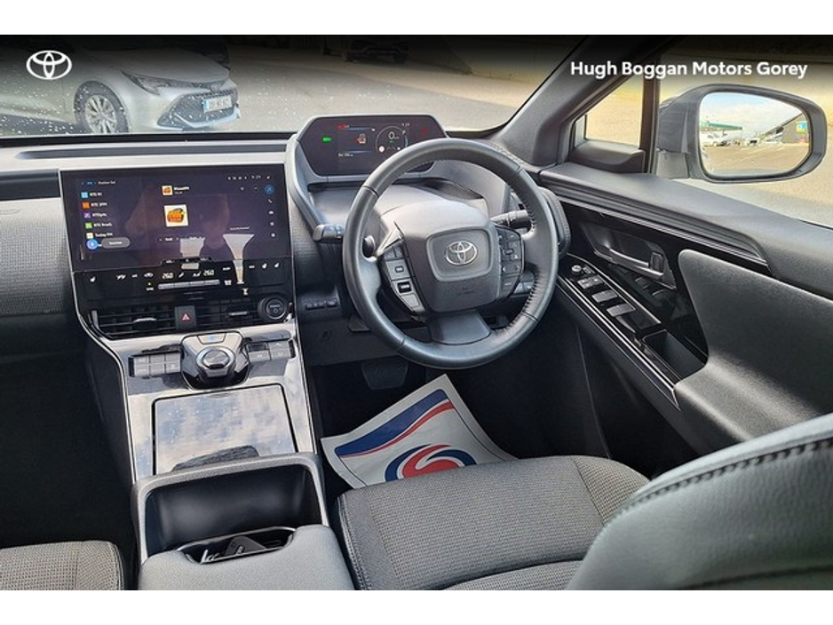 2023 Toyota bZ4X - image 10