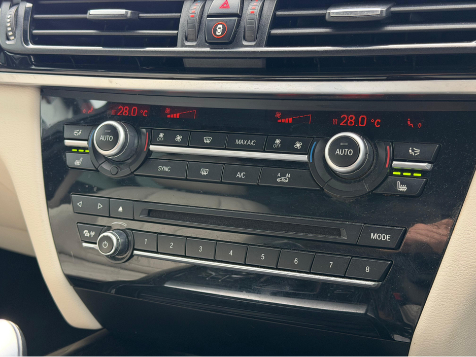 2016 BMW X5 - image 27