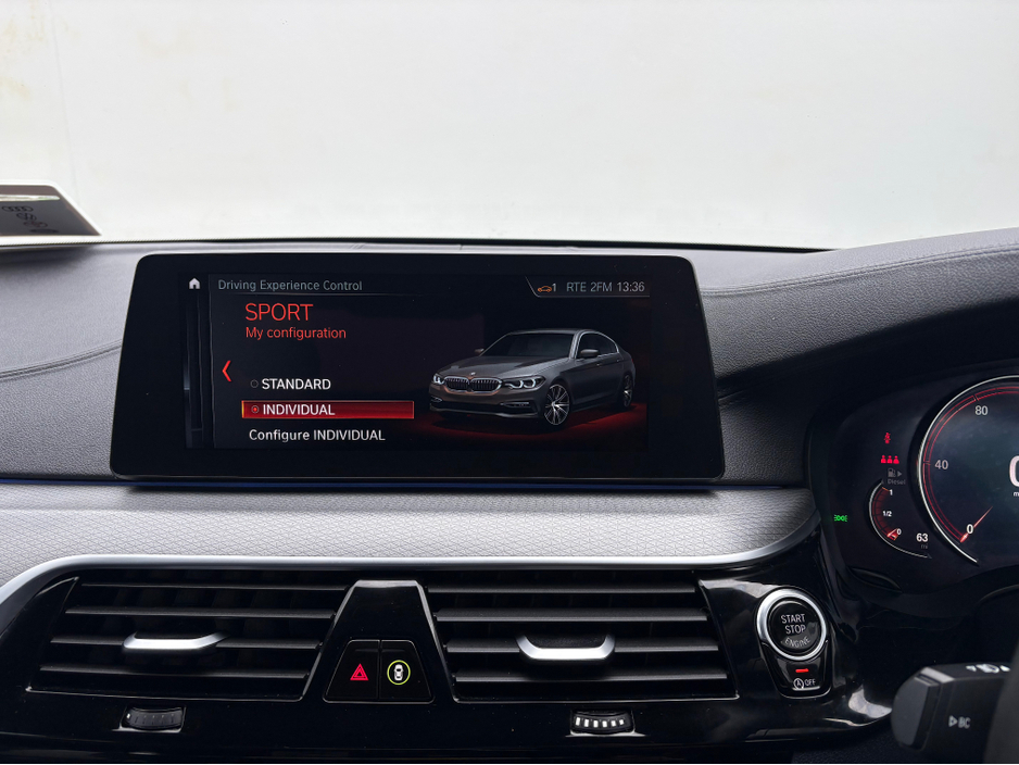 2018 BMW 5 Series - image 21