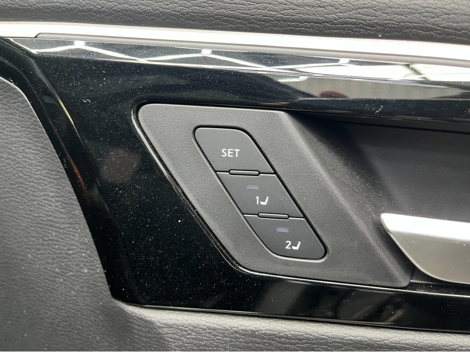 2023 Mitsubishi Outlander - image 14