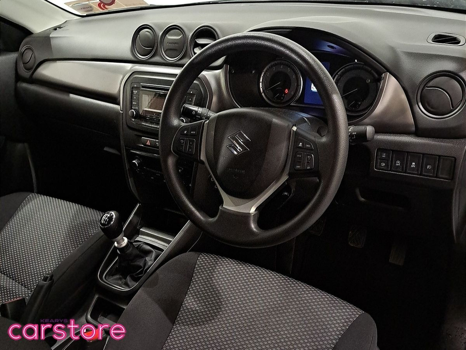 2023 Suzuki Vitara - image 15