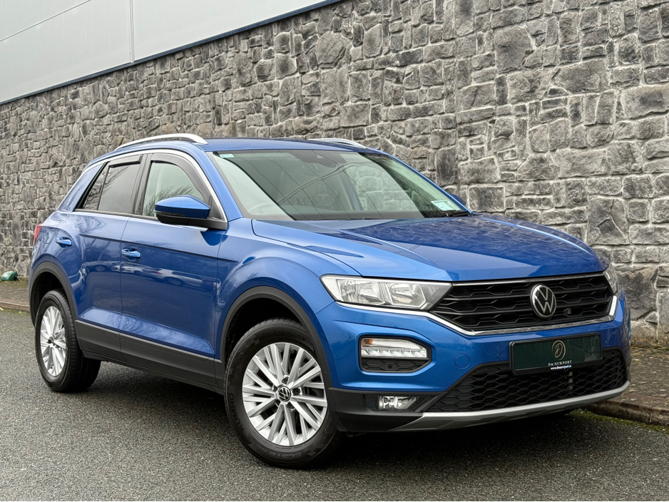 2022 Volkswagen T-Roc DESIGN 1.0 TSI 110HP 5DR €23,950