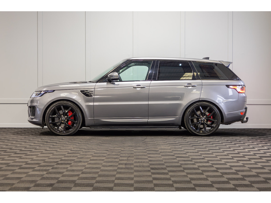 2021 Land Rover Range Rover Sport - image 3