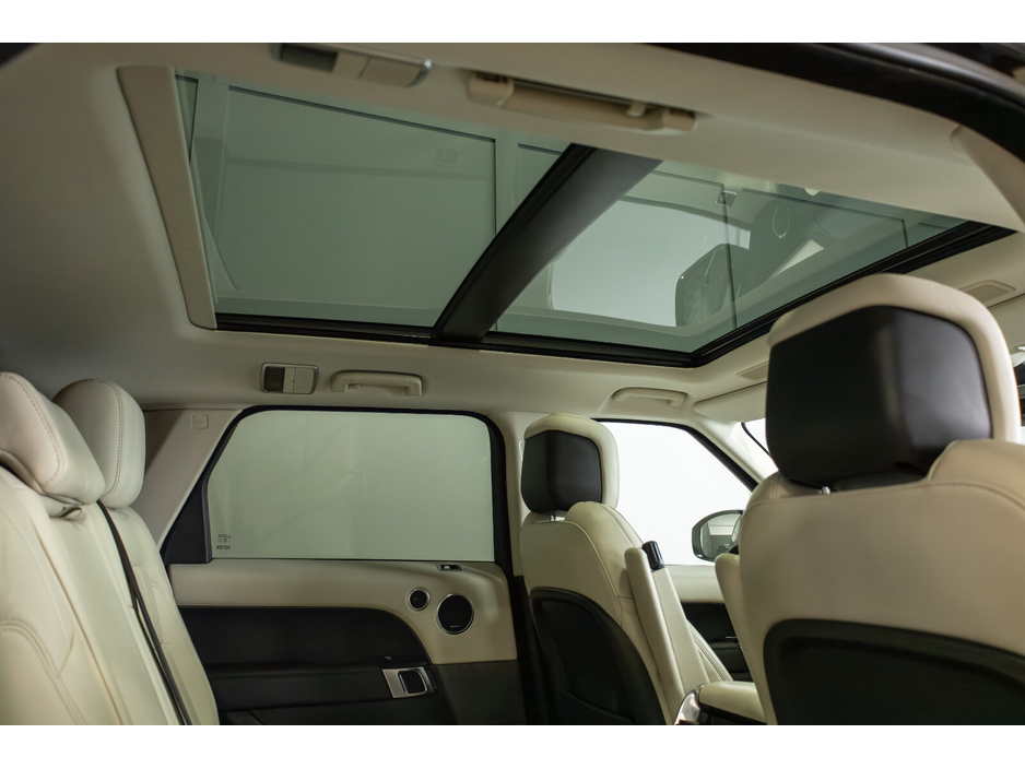 2022 Land Rover Range Rover Sport - image 14