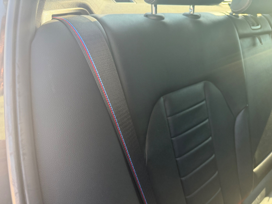 2021 BMW 3 Series - image 16