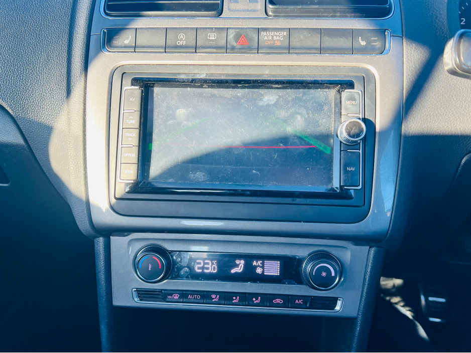 2017 Volkswagen Polo - image 22