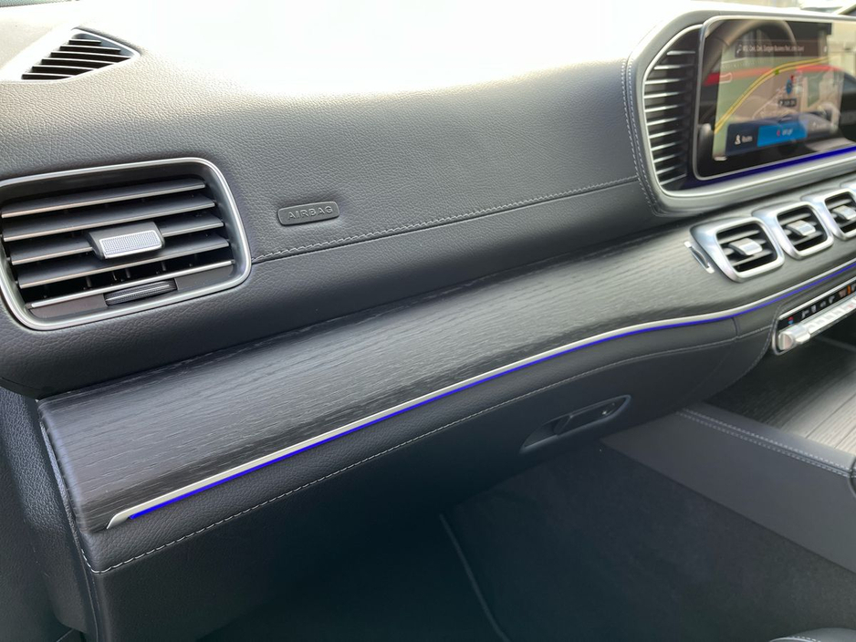 2026 Mercedes-Benz GLS - image 16