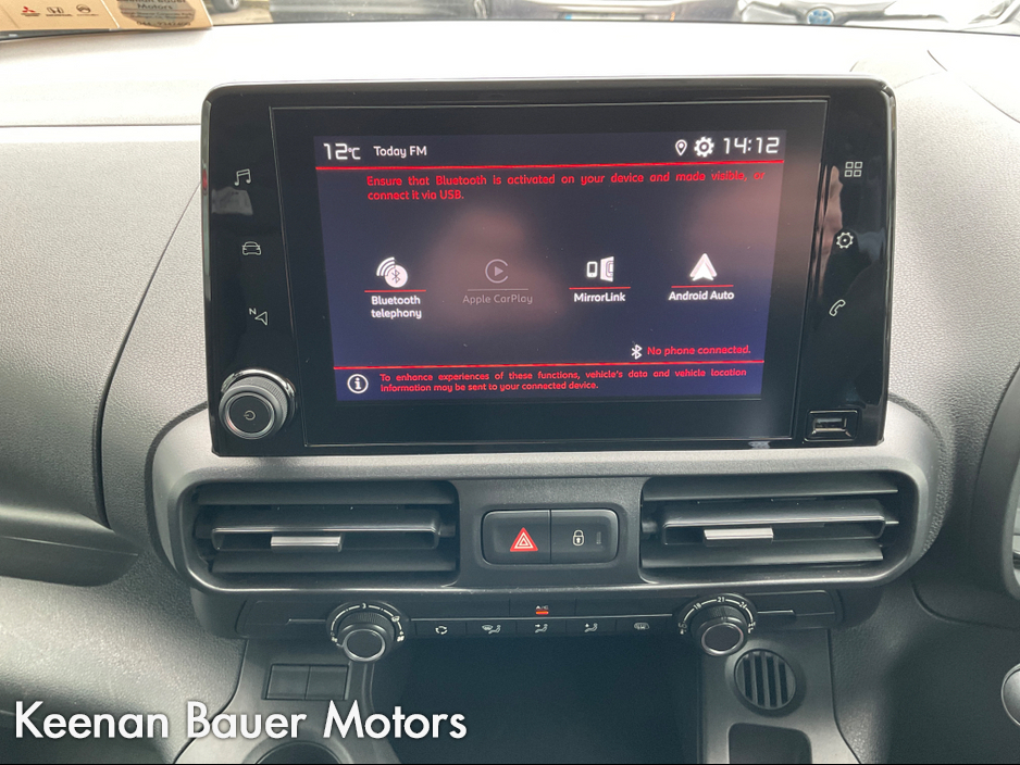 2023 Citroen Berlingo - image 8