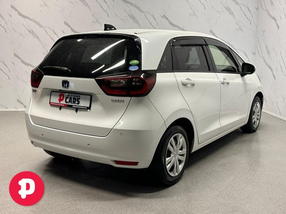 2020 Honda Fit - image 8