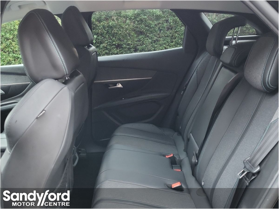 2022 Peugeot 3008 1.2 PureTech 130bhp Auto Allure €27,950