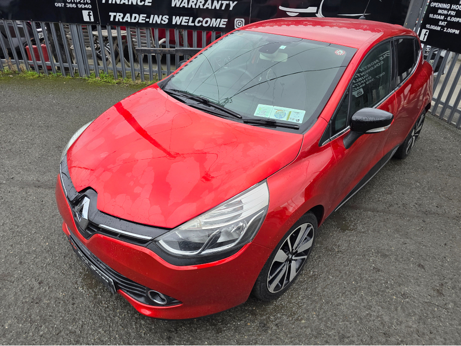 2016 Renault Clio - image 3