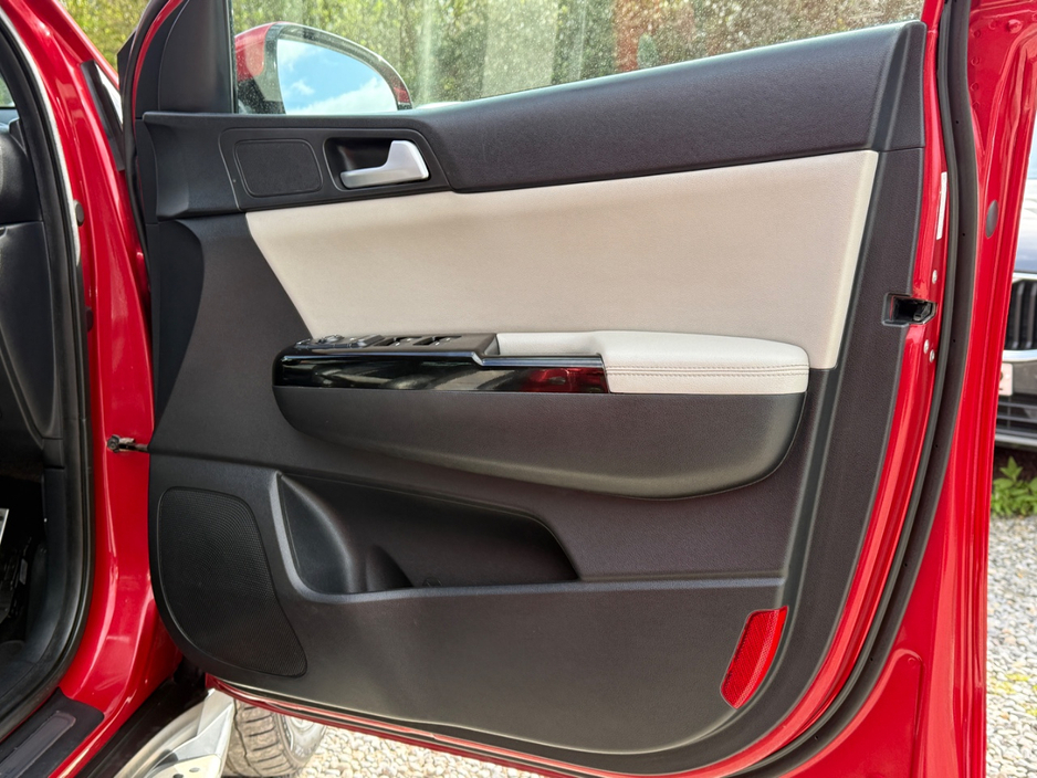 2018 Kia Sportage - image 16
