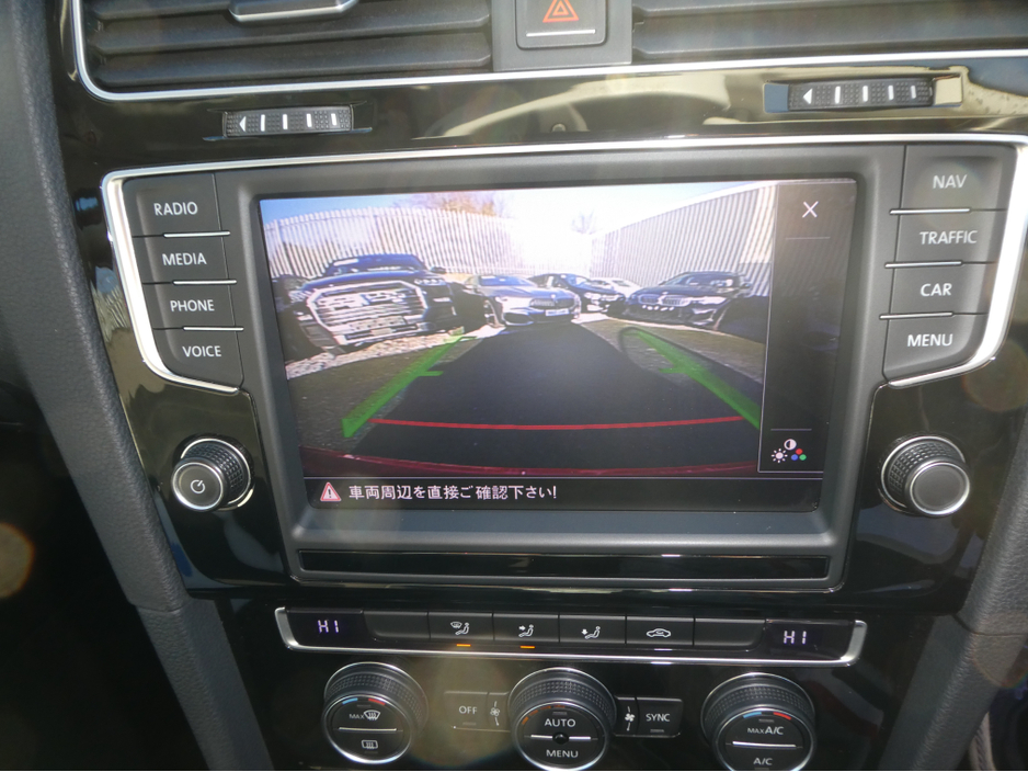 2015 Volkswagen Golf TSI Bluemotion €13,950