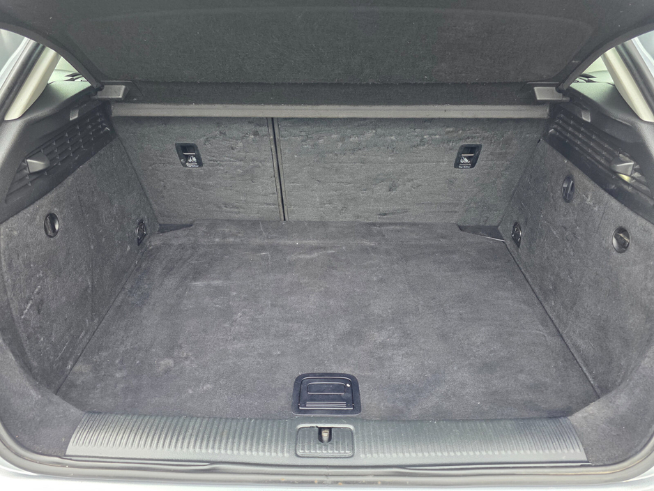 2016 Audi A3 - image 12