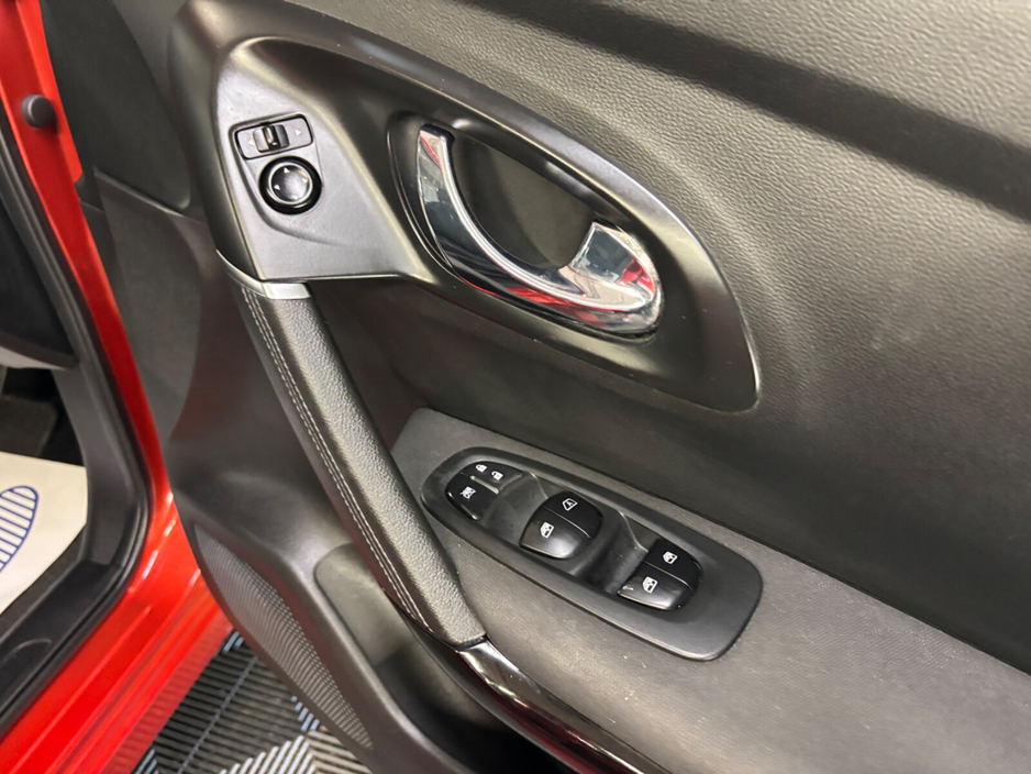 2016 Renault Kadjar - image 11