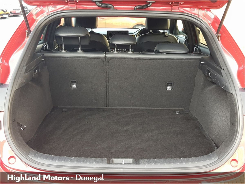 2020 Kia XCeed - image 14