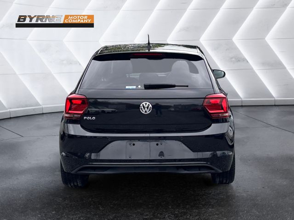 2018 Volkswagen Polo - image 4