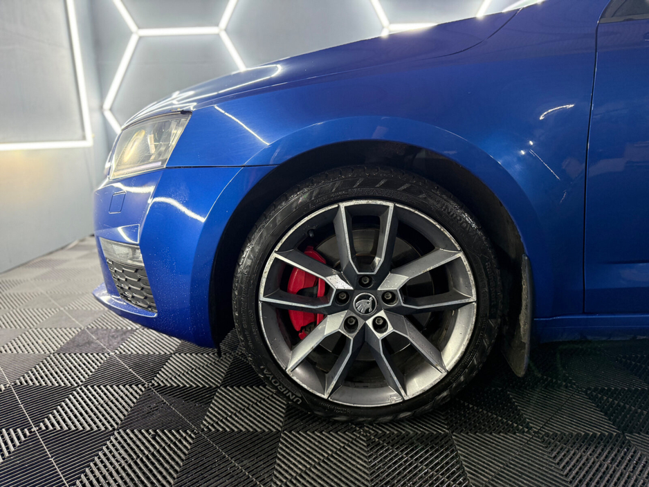 2015 Skoda Octavia - image 15