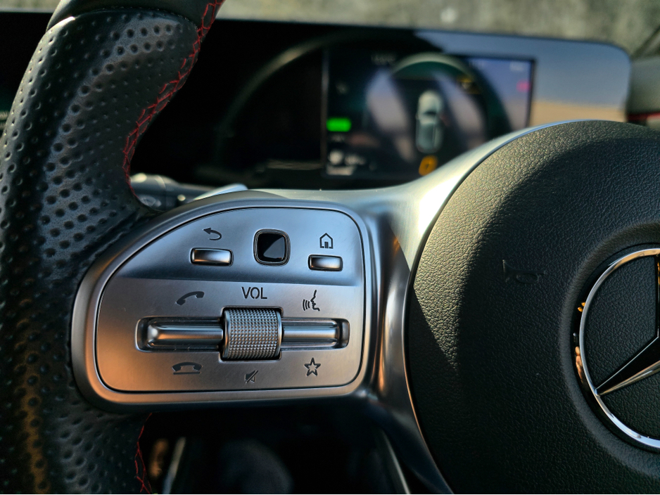 2020 Mercedes-Benz A Class - image 27