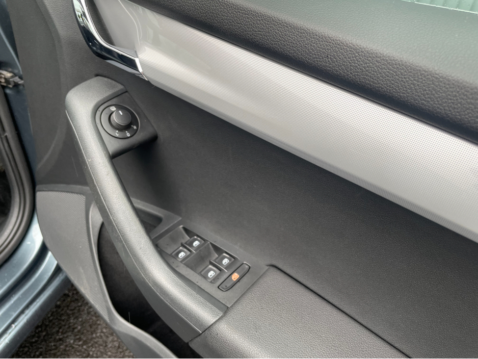 2017 Skoda Octavia AMBITION 1.0 TSI 115HP 4DR €13,250