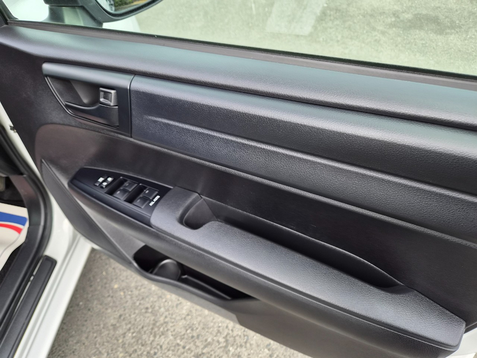 2020 Toyota Corolla - image 12