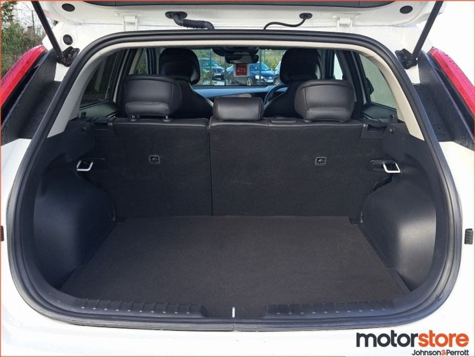 2025 Kia Niro K3 1.6 Petrol HEV (Kia Warranty / AA Membership / Bishopstown) €35,900