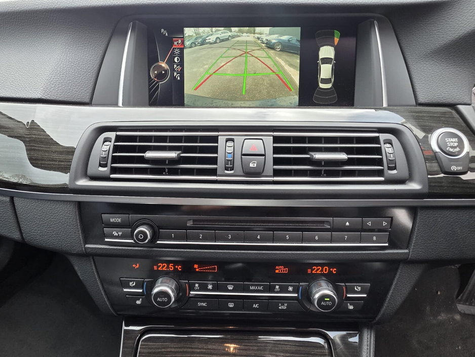 2014 BMW 5 Series - image 15