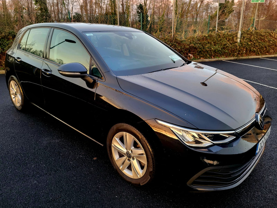 2021 Volkswagen Golf  €14,999