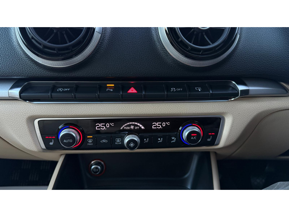 2015 Audi A3 - image 18