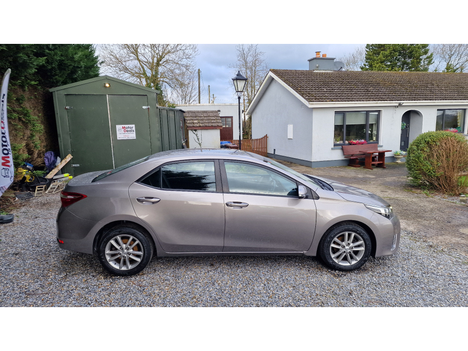 2015 Toyota Corolla 1.4 D-4D TERRA 4DR €9,450