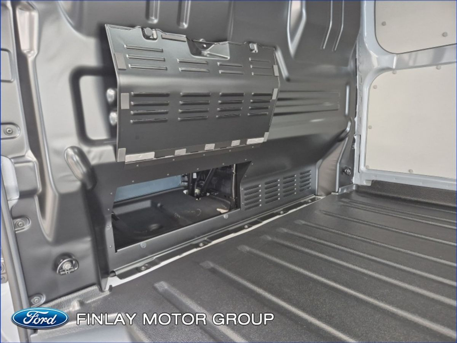 2026 Ford Transit Custom - image 24