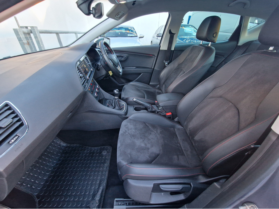 2016 SEAT Leon 2.0 TDI FR TECHNOLOGY-LOW MILES €13,950