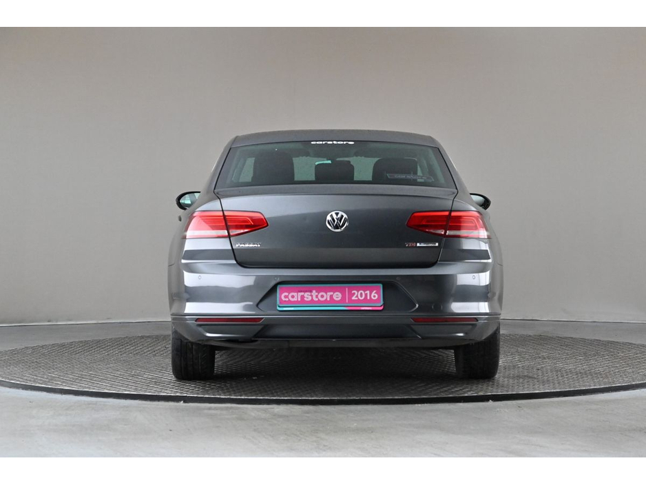 2016 Volkswagen Passat 1.6 TDI COMFORTLINE 120BHP M6F 6SPD €13,890