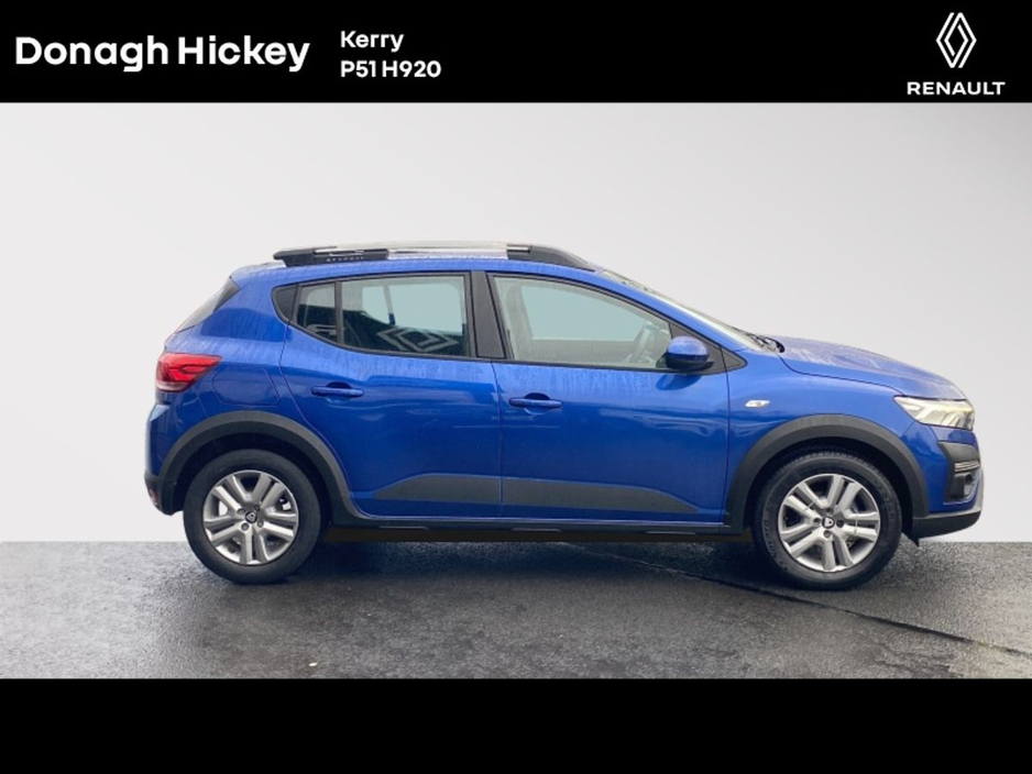 2022 Dacia Sandero Stepway - image 6