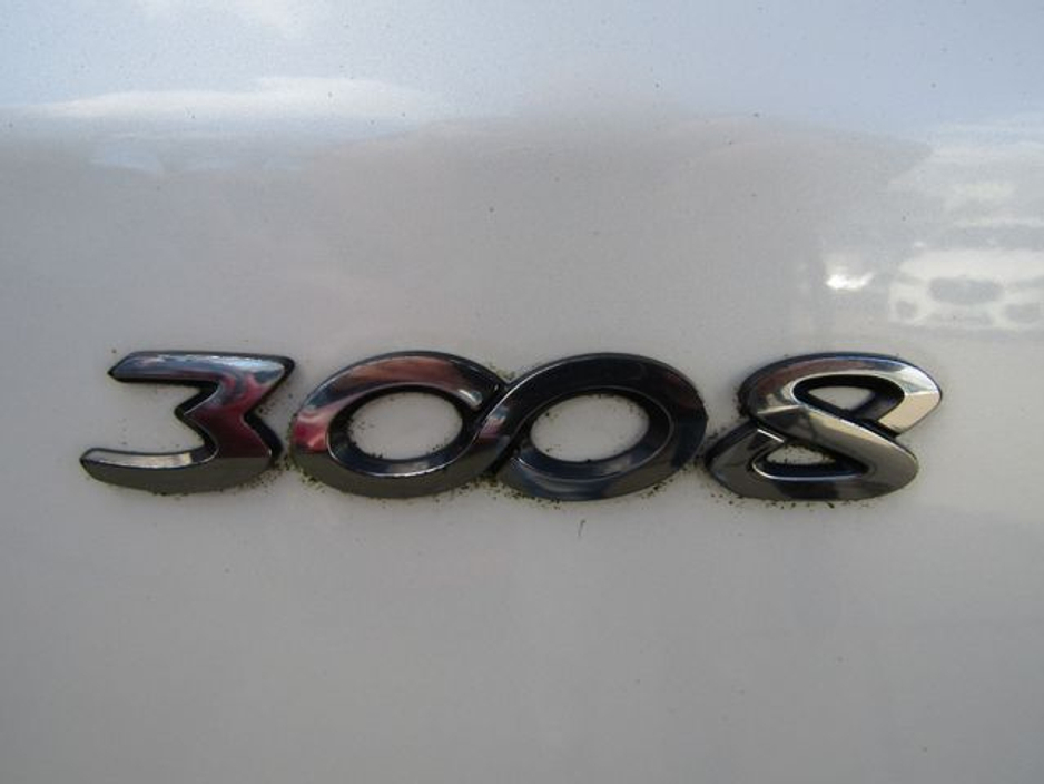 2018 Peugeot 3008 - image 48