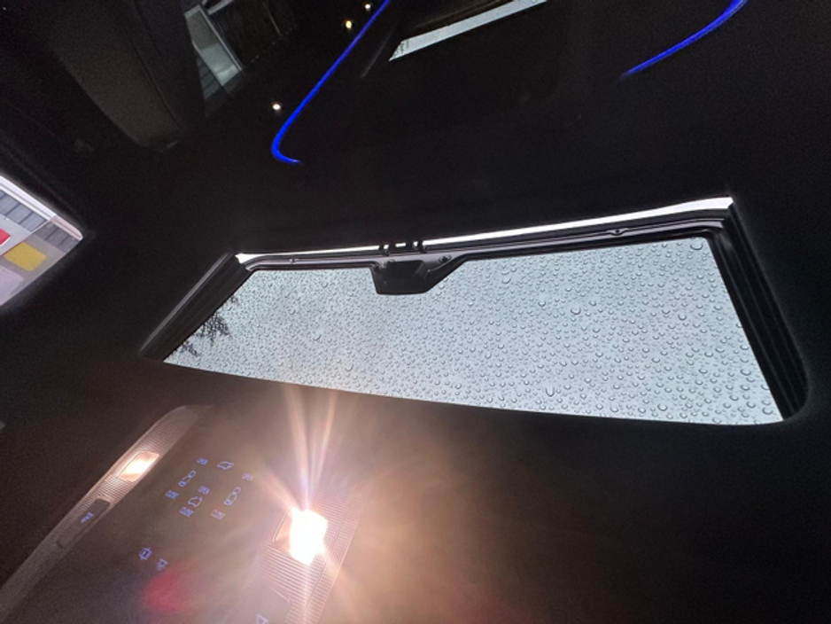 2015 Toyota Alphard - image 29