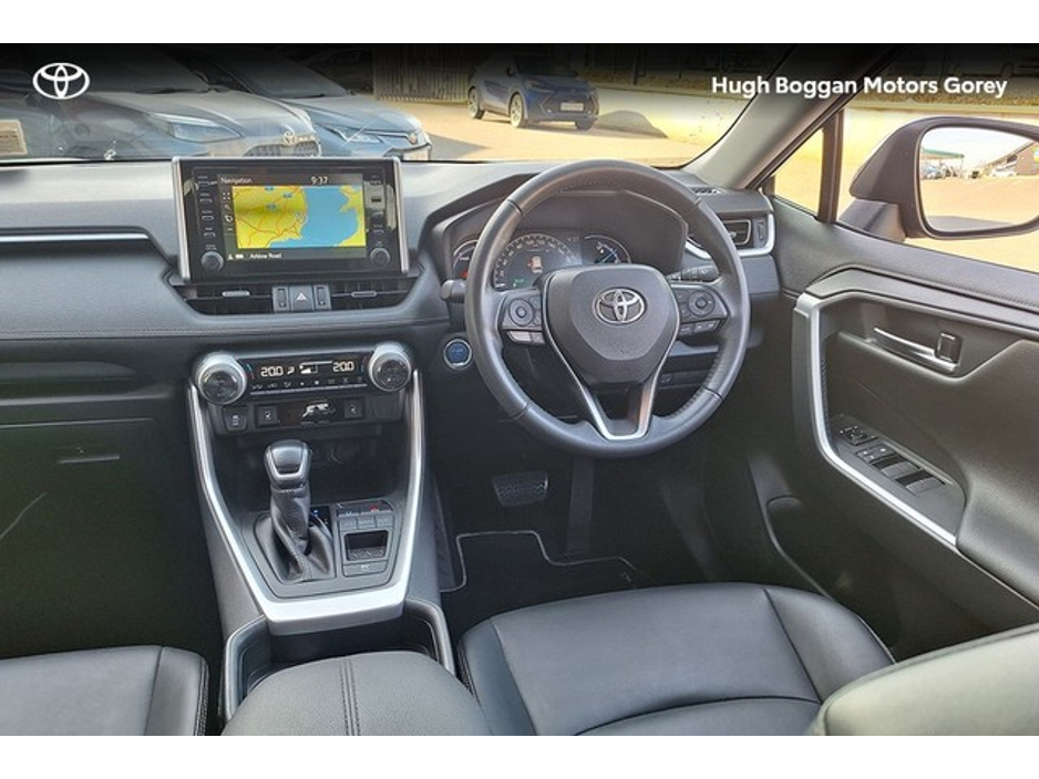 2021 Toyota Rav4 - image 9