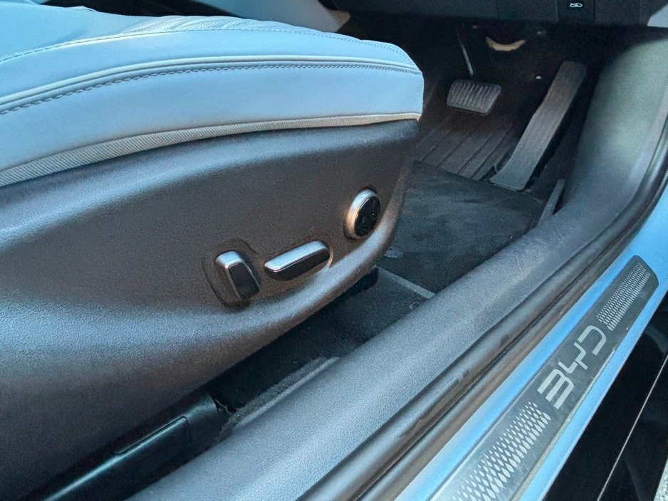 2024 BYD Seal DESIGN RWD PAN ROOF €36,995