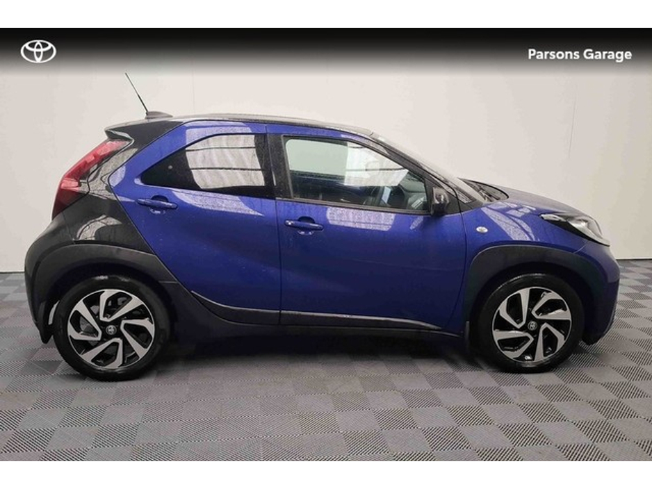 2023 Toyota Aygo X  €18,995