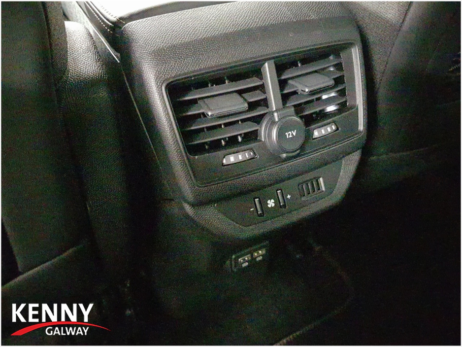 2024 Peugeot 5008 - image 14