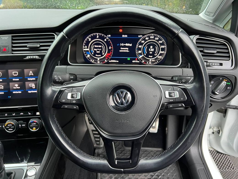 2020 Volkswagen Golf HIGHLINE 2.0 TDI * HUGE SPEC * // LEATHER HEATED SEATS // DYNAUDIO // 360 SURROUND PARKING SENSORS €23,990