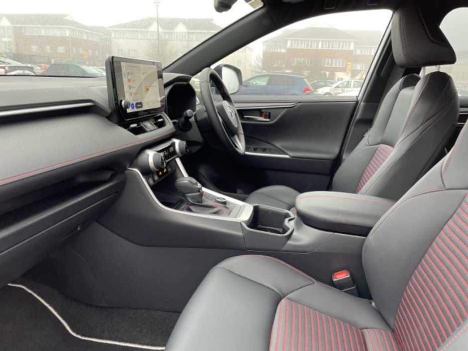 2025 Toyota Rav4 - PHEV - Plug InHybrid - Save EUR 3,400 - Free Services Offer Included - SOL Model + Sidesteps // Remote Central Locking // Front Electric Windows // Rear Electric Windows // Electric Mirrors // Heate €51,945