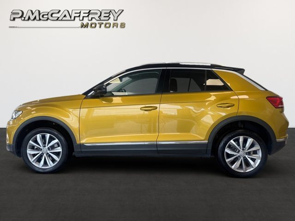 2020 Volkswagen T-Roc - image 8