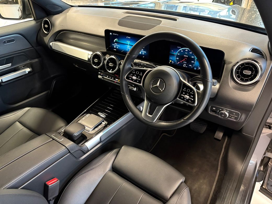 2022 Mercedes-Benz GLB - image 28