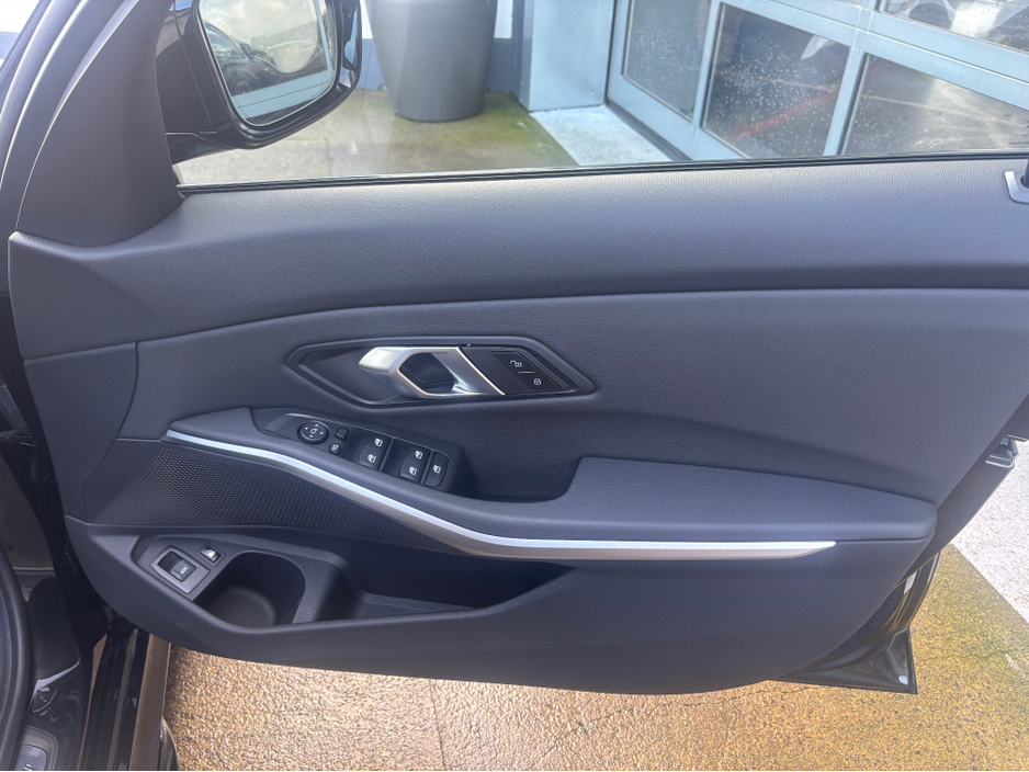 2025 BMW 3 Series M SPORT AUTO PRO €53,900