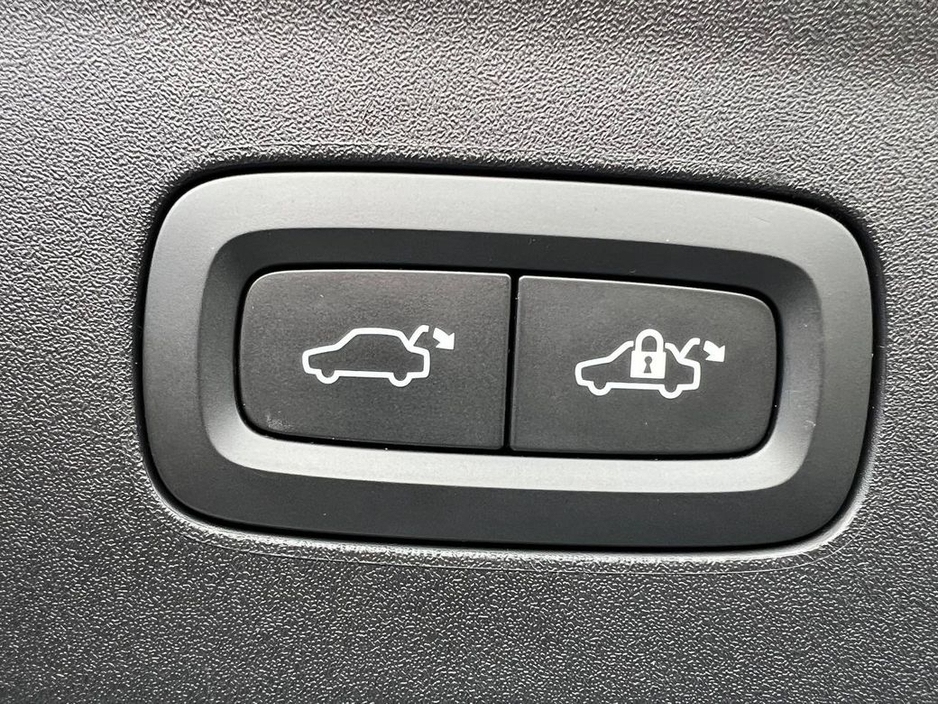 2023 Polestar 2 - image 14